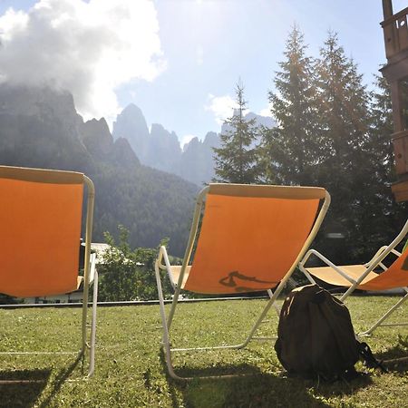 Residence Edelweiss San Martino Di Castrozza Exterior photo